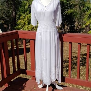 Papillon Blanc Wedding or special occasion dress, white